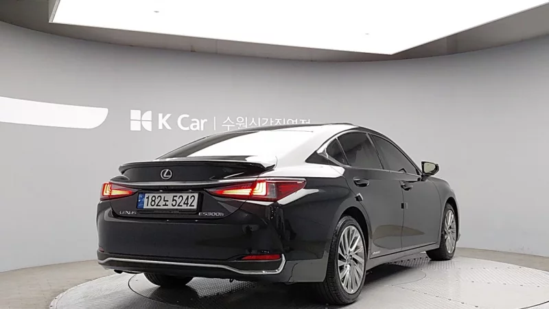 Lexus ES300h