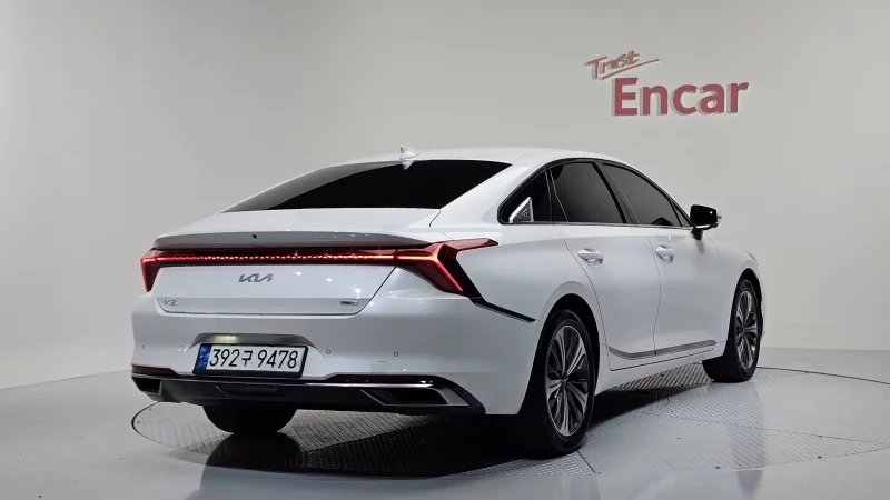 Kia K8