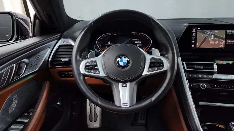 BMW 8-Series