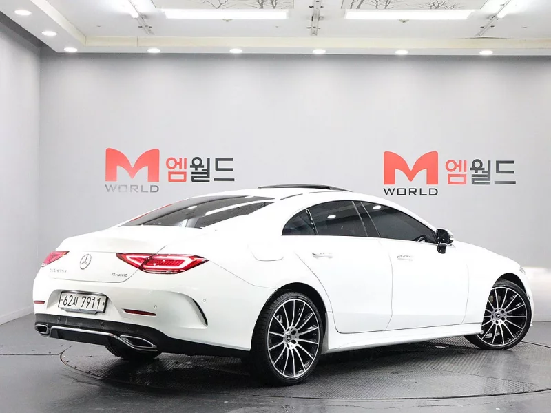 Mercedes-Benz CLS-Class