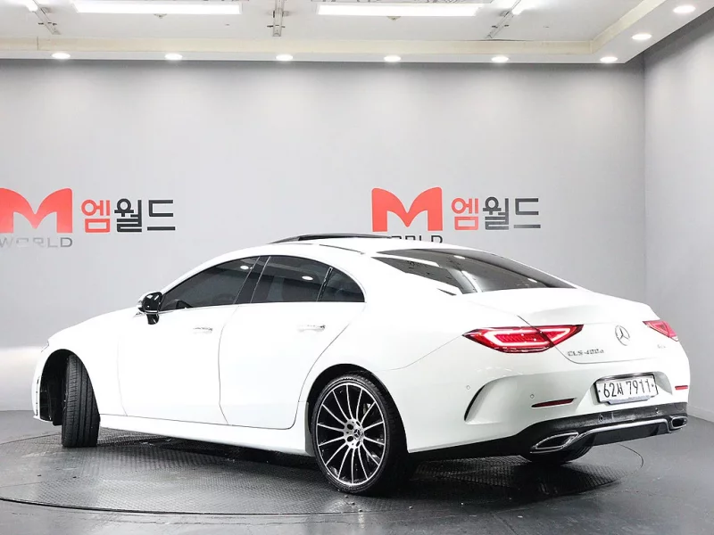 Mercedes-Benz CLS-Class