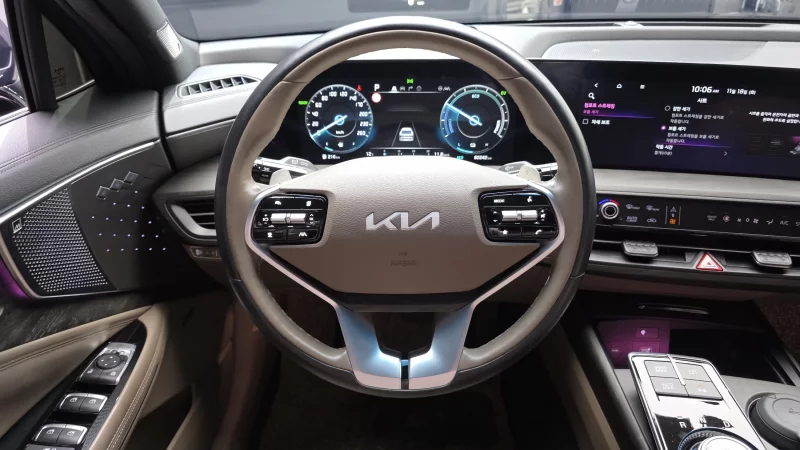 Kia K8