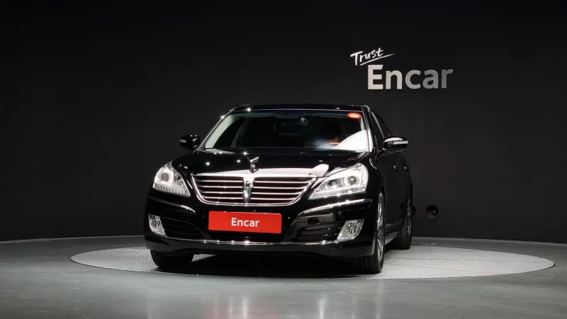Hyundai Equus