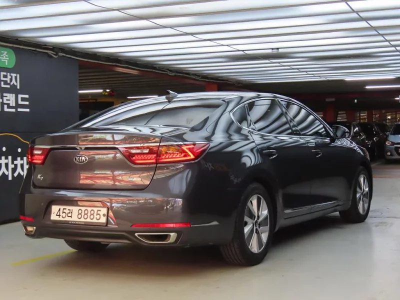 Kia K7
