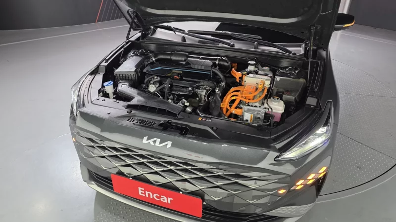 Kia K8