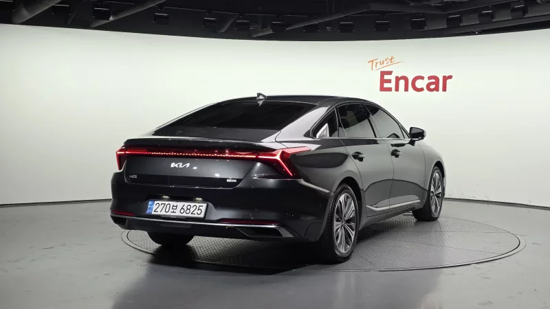 Kia K8