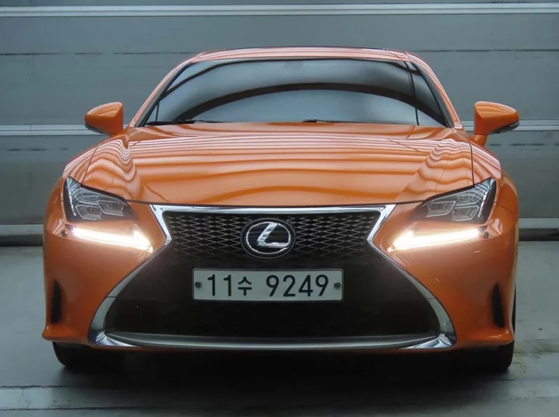 Lexus RC