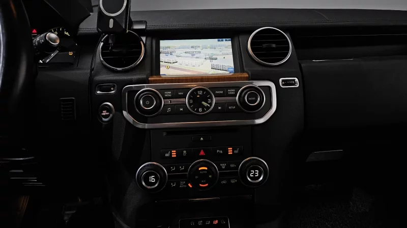 Land Rover DISCOVERY