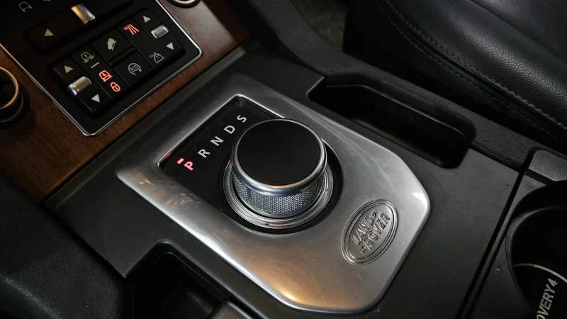 Land Rover DISCOVERY