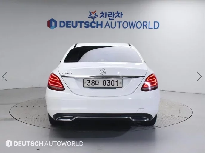 Mercedes-Benz C-Class