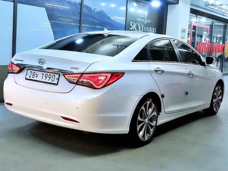 Hyundai Sonata