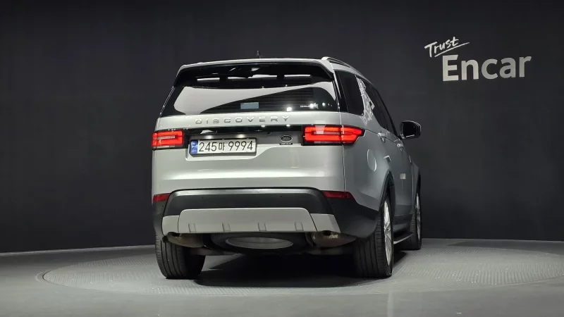 Land Rover DISCOVERY