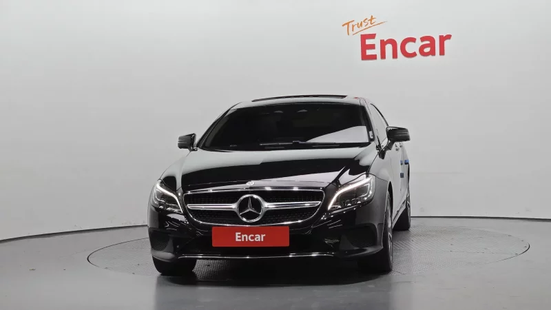 Mercedes-Benz CLS-Class