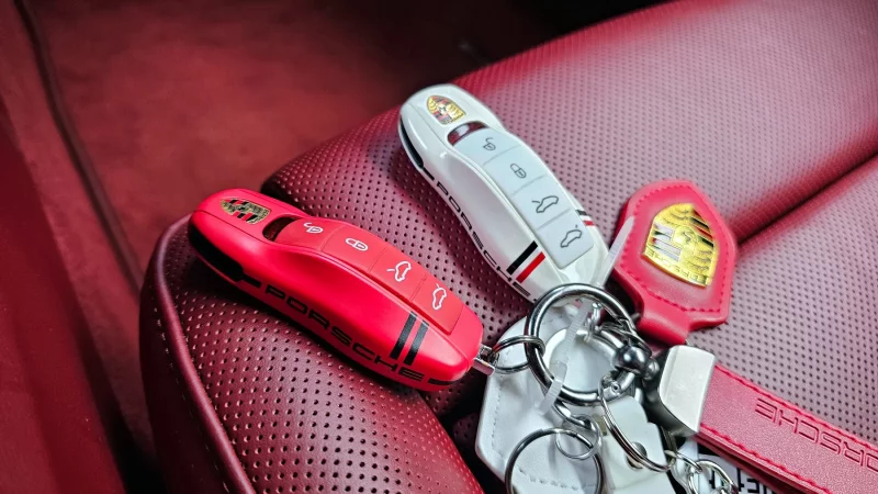 Porsche CAYMAN