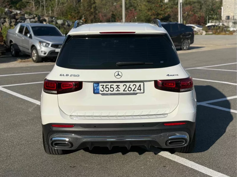Mercedes-Benz GLB-Class