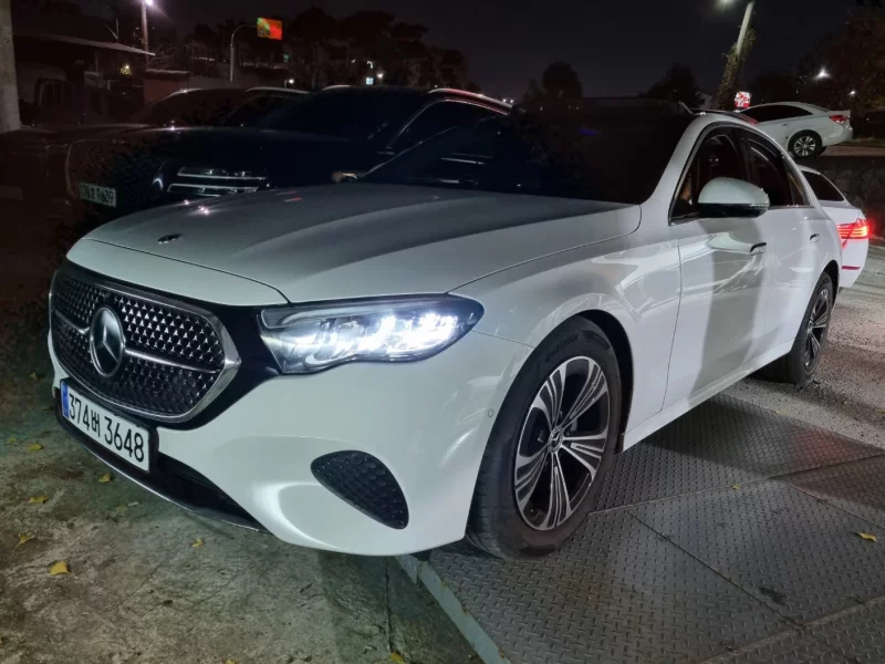 Mercedes-Benz E-Class