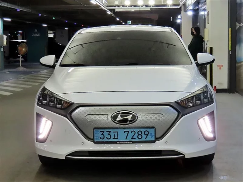 Hyundai Ioniq