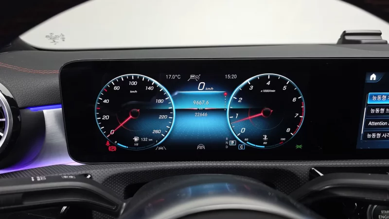 Mercedes-Benz CLA-Class