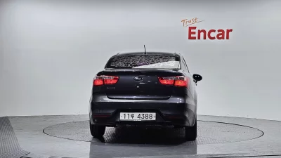 Kia pride