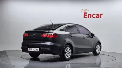 Kia pride