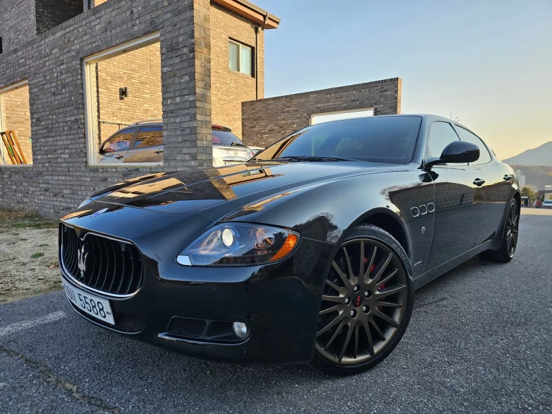 Maserati QUATTROPORTE