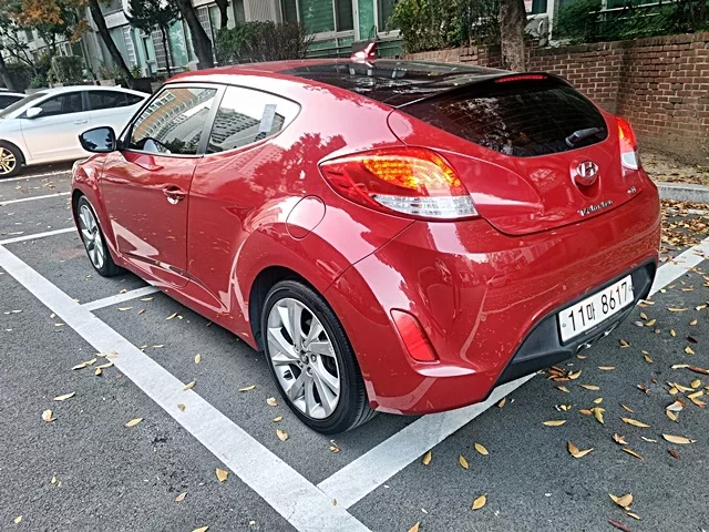 Hyundai Veloster