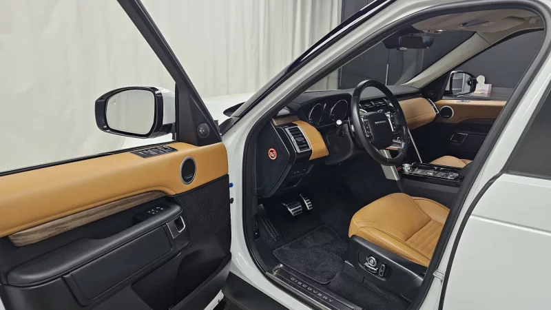 Land Rover DISCOVERY