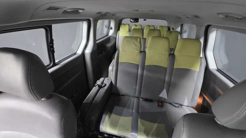 Hyundai Grand Starex