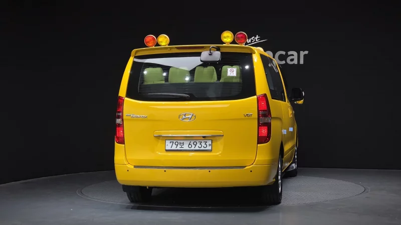 Hyundai Grand Starex