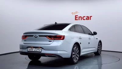 Renault Samsung SM6