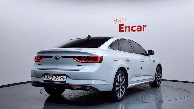 Renault Samsung SM6