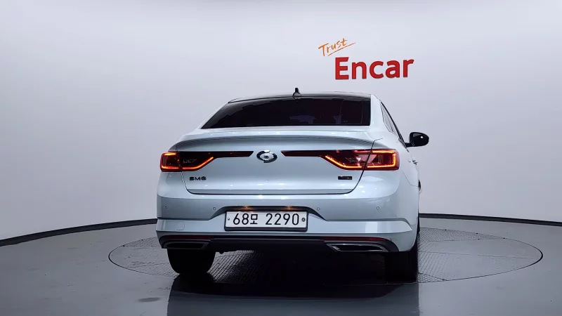Renault Samsung SM6