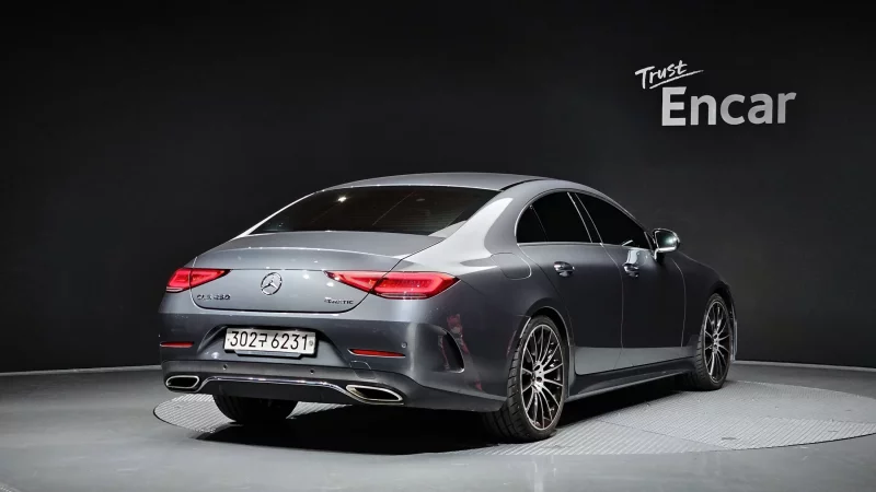 Mercedes-Benz CLS-Class