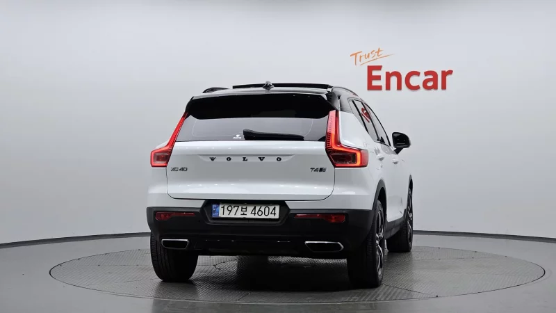 Volvo XC40