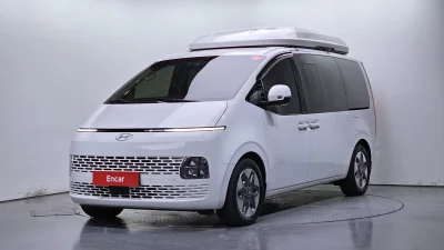 Hyundai Staria