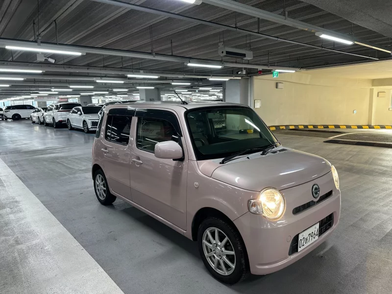 Daihatsu MIRA
