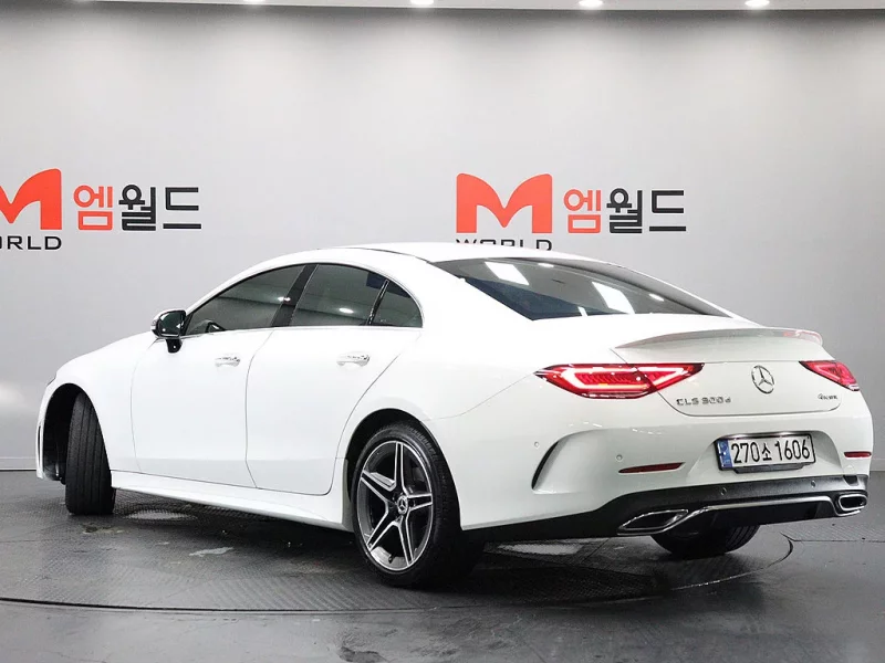 Mercedes-Benz CLS-Class