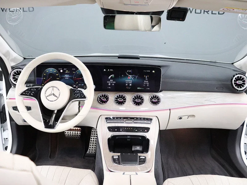 Mercedes-Benz CLS-Class