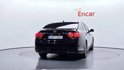 Kia K9