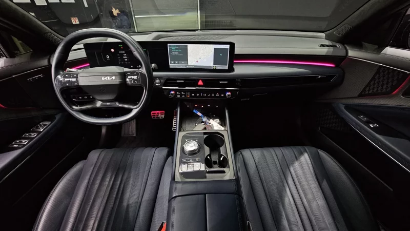 Kia K8