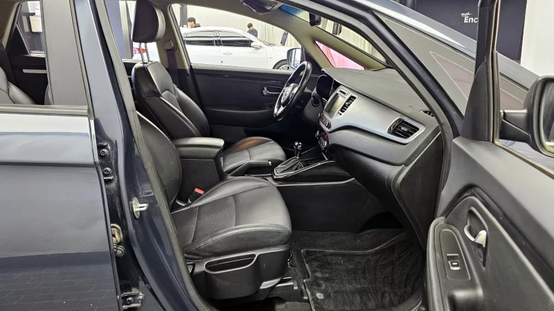 Kia Carens