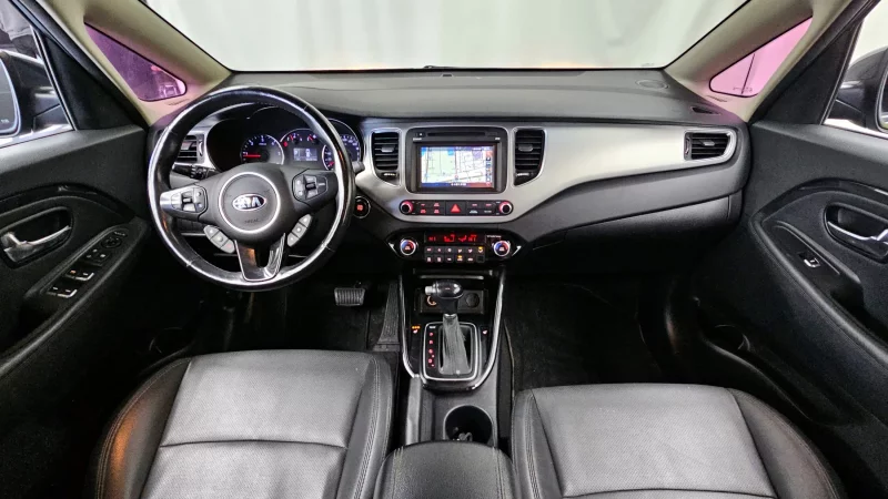 Kia Carens