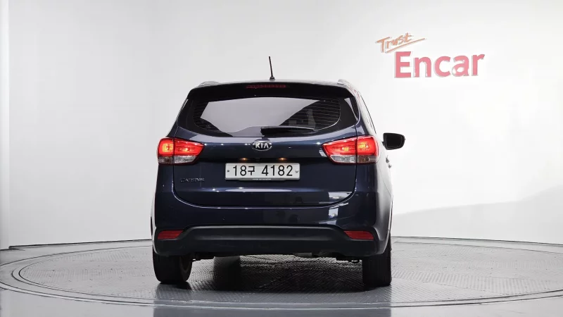 Kia Carens