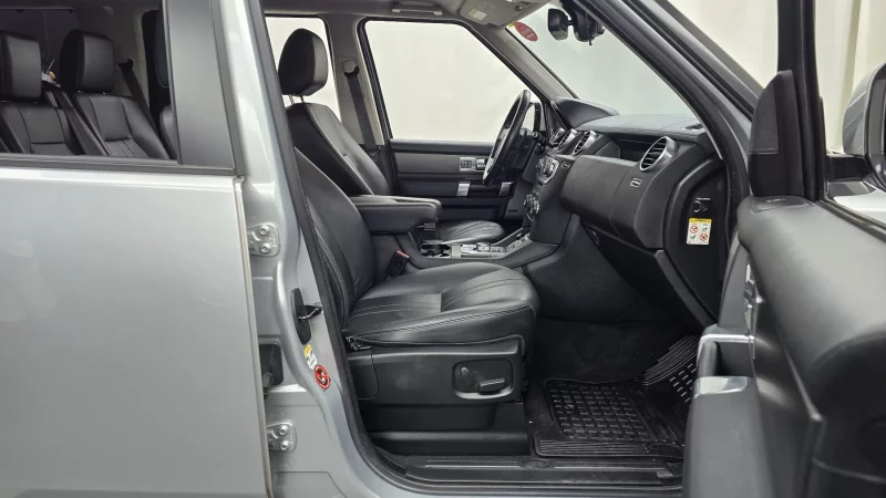 Land Rover DISCOVERY