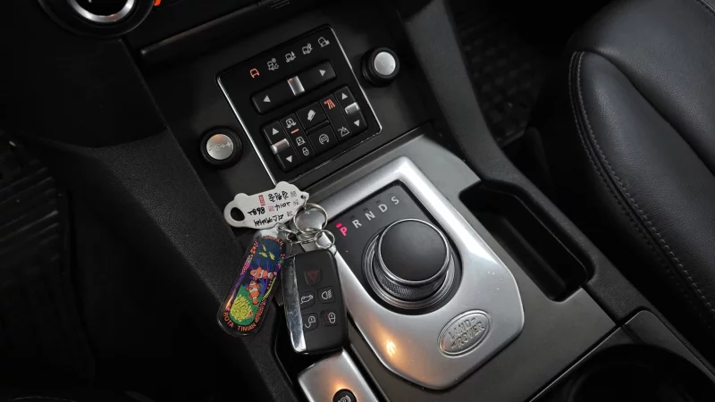 Land Rover DISCOVERY