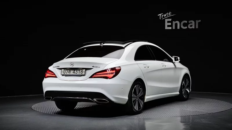 Mercedes-Benz CLA-Class