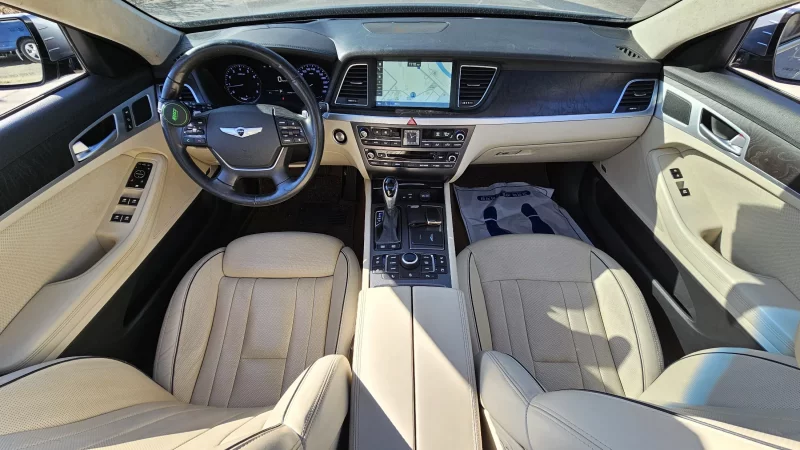 Hyundai Genesis