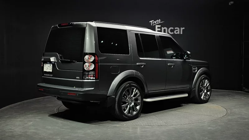 Land Rover DISCOVERY