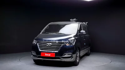 Hyundai Grand Starex