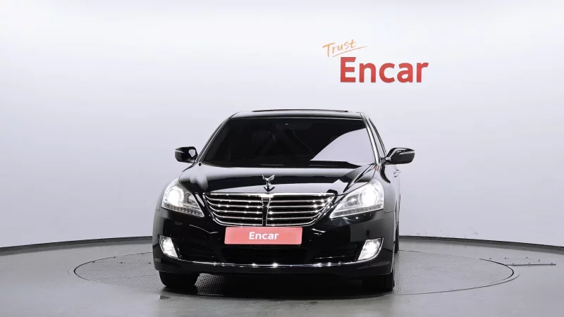 Hyundai Equus